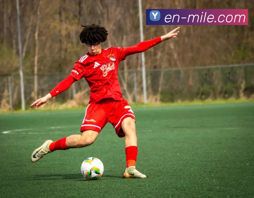 篮球溜底技巧解析如何在比赛中有效运用提升你的球场表现